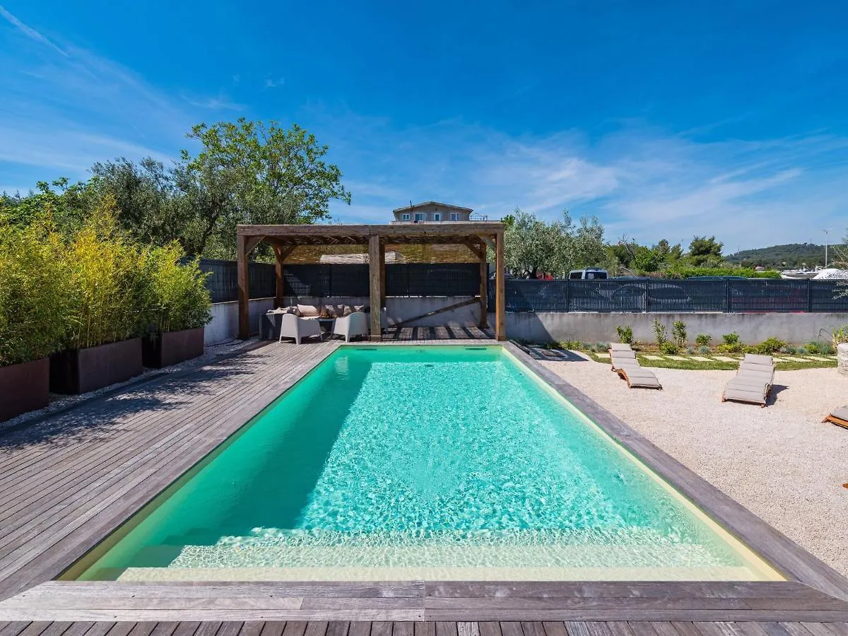 Villa In Bibinje With Private Pool And Garden